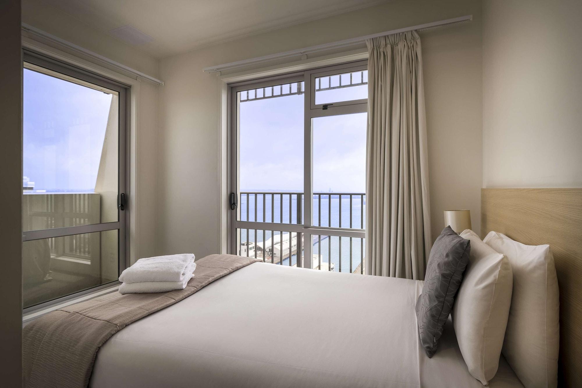 Auckland Harbour Suites Exteriér fotografie